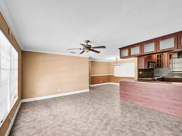 1390 NE 39th St, Pompano Beach FL 33064