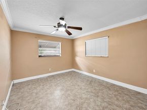 1390 NE 39th St, Pompano Beach FL 33064