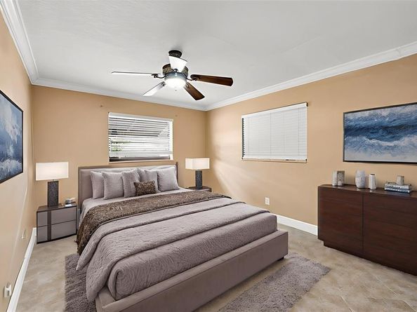 1390 NE 39th St, Pompano Beach FL 33064