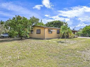 1390 NE 39th St, Pompano Beach FL 33064