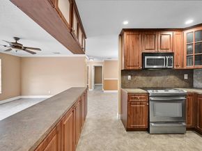 1390 NE 39th St, Pompano Beach FL 33064