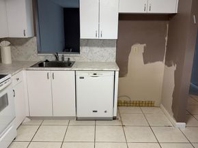 26 Abbey Lane 104, Delray Beach FL 33446