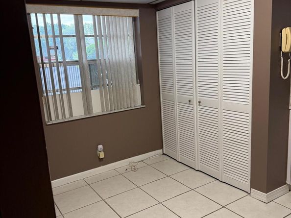 26 Abbey Lane 104, Delray Beach FL 33446