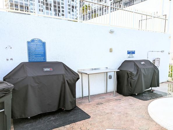 4250 Galt Ocean Dr 7S, Fort Lauderdale FL 33308