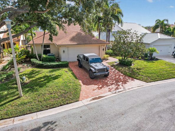 121 Landward Drive, Jupiter FL 33477