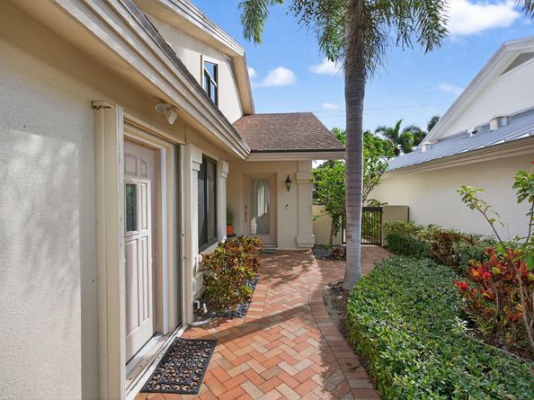 121 Landward Drive, Jupiter FL 33477