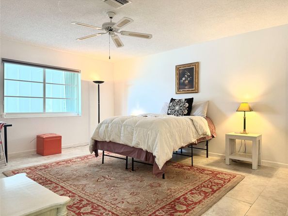 669 W Oakland Park Blvd 220B, Wilton Manors FL 33311