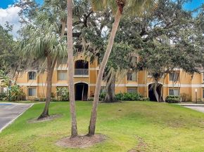 2400 NW 33rd St 1108, Oakland Park FL 33309