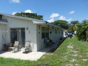 2226 Taylor St, Hollywood FL 33020