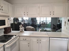 2601 Nassau Bnd E1, Coconut Creek FL 33066