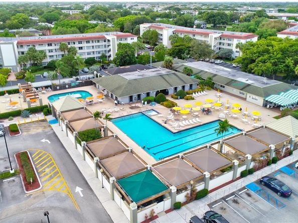 2601 Nassau Bnd E1, Coconut Creek FL 33066