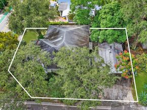 1018 NE 2nd Avenue, Delray Beach FL 33444