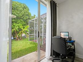 338 NW 152nd Ln, Pembroke Pines FL 33028