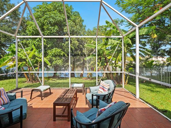 338 NW 152nd Ln, Pembroke Pines FL 33028