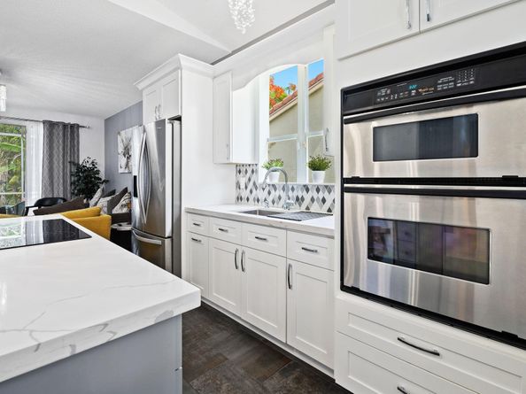 338 NW 152nd Ln, Pembroke Pines FL 33028