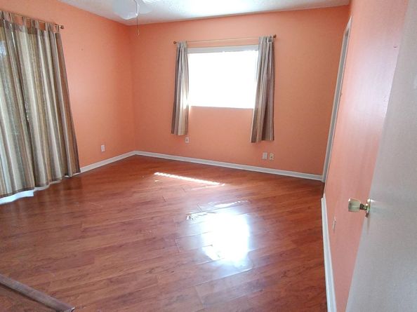 1040 NW 49th Ct, Deerfield Beach FL 33064