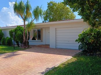 1040 NW 49th Ct