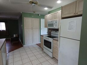 1040 NW 49th Ct, Deerfield Beach FL 33064