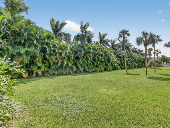 3050 Presidential Way 106, West Palm Beach FL 33401