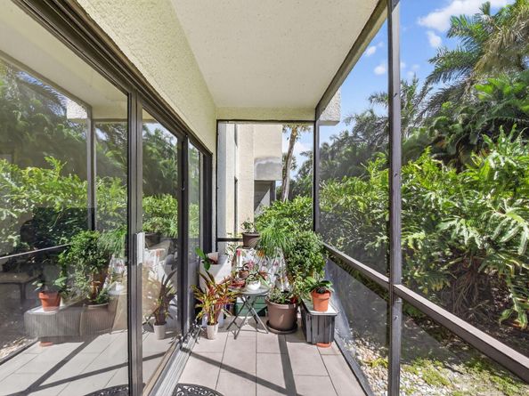 3050 Presidential Way 106, West Palm Beach FL 33401