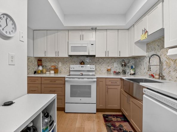 3050 Presidential Way 106, West Palm Beach FL 33401