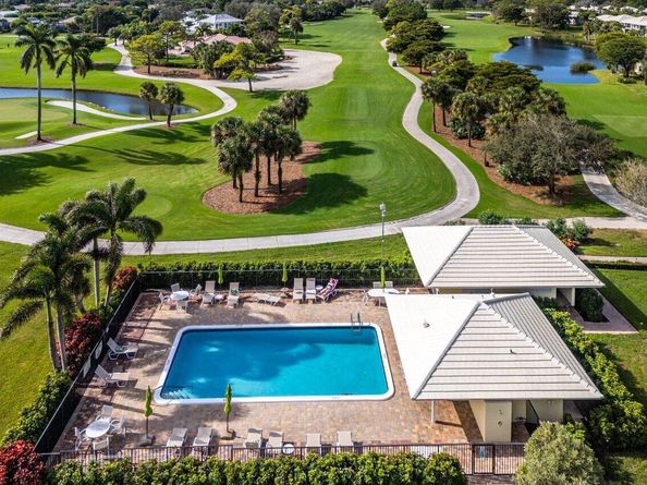 3715 Quail Ridge Drive Bobwhite B, Boynton Beach FL 33436
