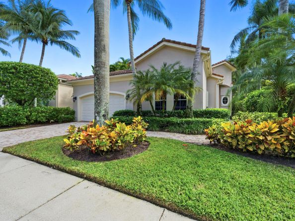 102 Andalusia Way, Palm Beach Gardens FL 33418