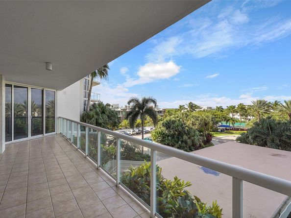 6001 N Ocean Dr 403, Hollywood FL 33019