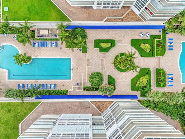 6001 N Ocean Dr 403, Hollywood FL 33019