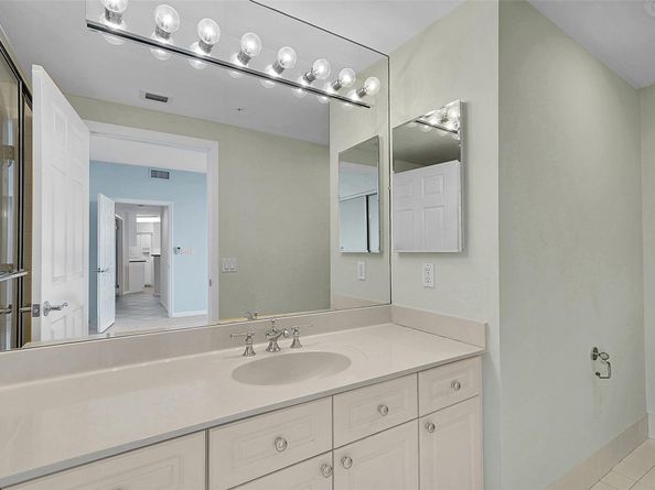 6001 N Ocean Dr 403, Hollywood FL 33019