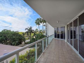 6001 N Ocean Dr 403, Hollywood FL 33019