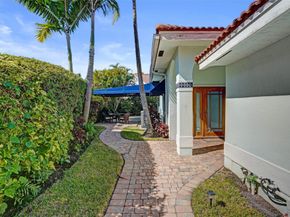 3530 Ensign Cir, Delray Beach FL 33483