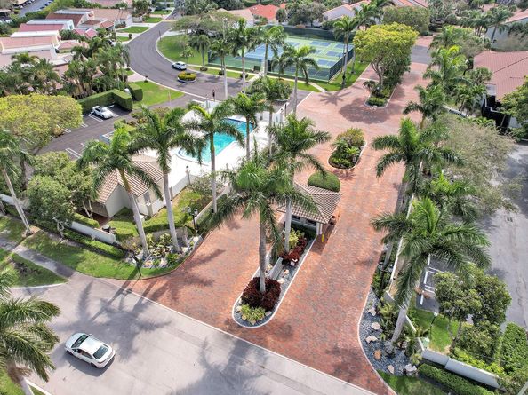 3530 Ensign Cir, Delray Beach FL 33483
