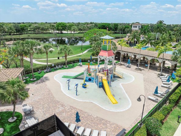 5834 NW 125th Ter, Parkland FL 33076