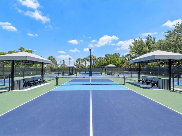 5834 NW 125th Ter, Parkland FL 33076