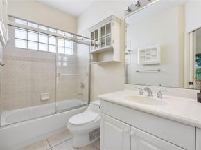 5834 NW 125th Ter, Parkland FL 33076