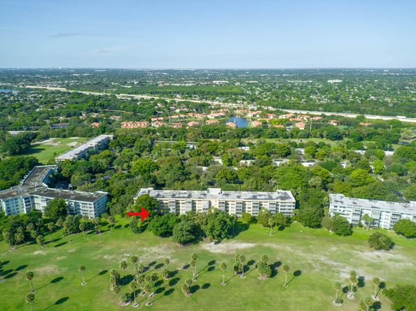 804 Cypress Grove Ln 302, Pompano Beach FL 33069