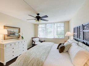 804 Cypress Grove Ln 302, Pompano Beach FL 33069