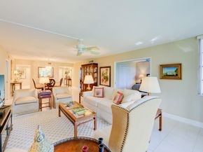 804 Cypress Grove Ln 302, Pompano Beach FL 33069