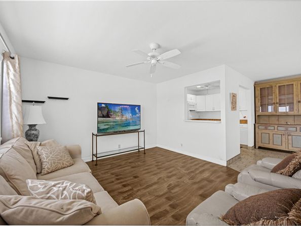 223 Tuscany D, Delray Beach FL 33446