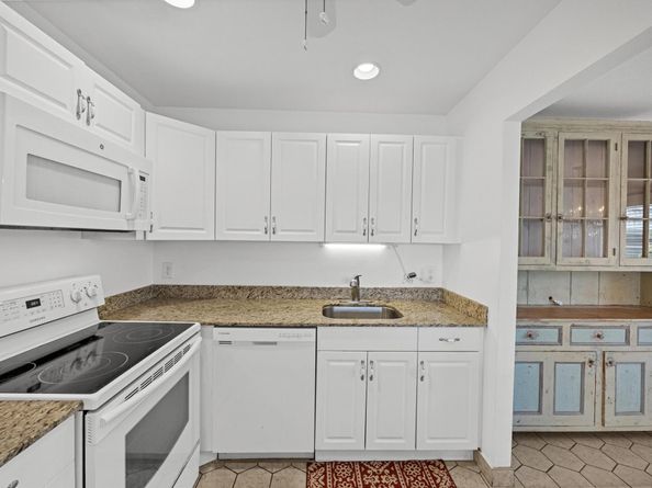 223 Tuscany D, Delray Beach FL 33446