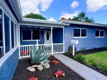 729 NW 29th Ct