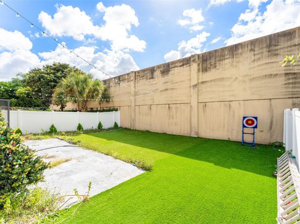 3982 NW 62nd Ct, Coconut Creek FL 33073