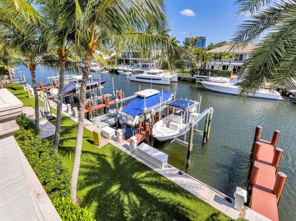 1532 SE 12th St 304, Fort Lauderdale FL 33316