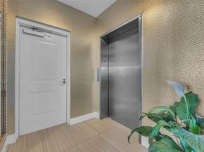 1532 SE 12th St 304, Fort Lauderdale FL 33316