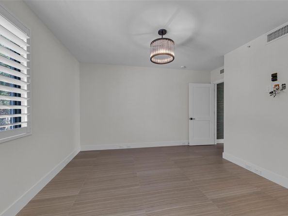 1532 SE 12th St 304, Fort Lauderdale FL 33316