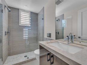 1532 SE 12th St 304, Fort Lauderdale FL 33316