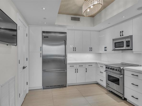 1532 SE 12th St 304, Fort Lauderdale FL 33316