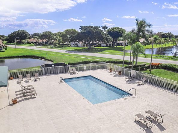 8178 Mooring Circle, Boynton Beach FL 33472