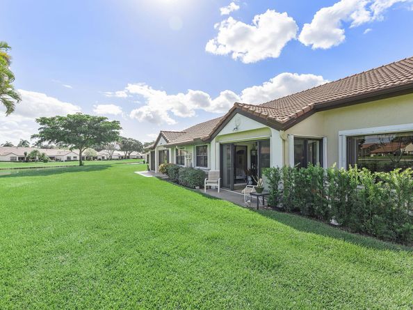 8178 Mooring Circle, Boynton Beach FL 33472